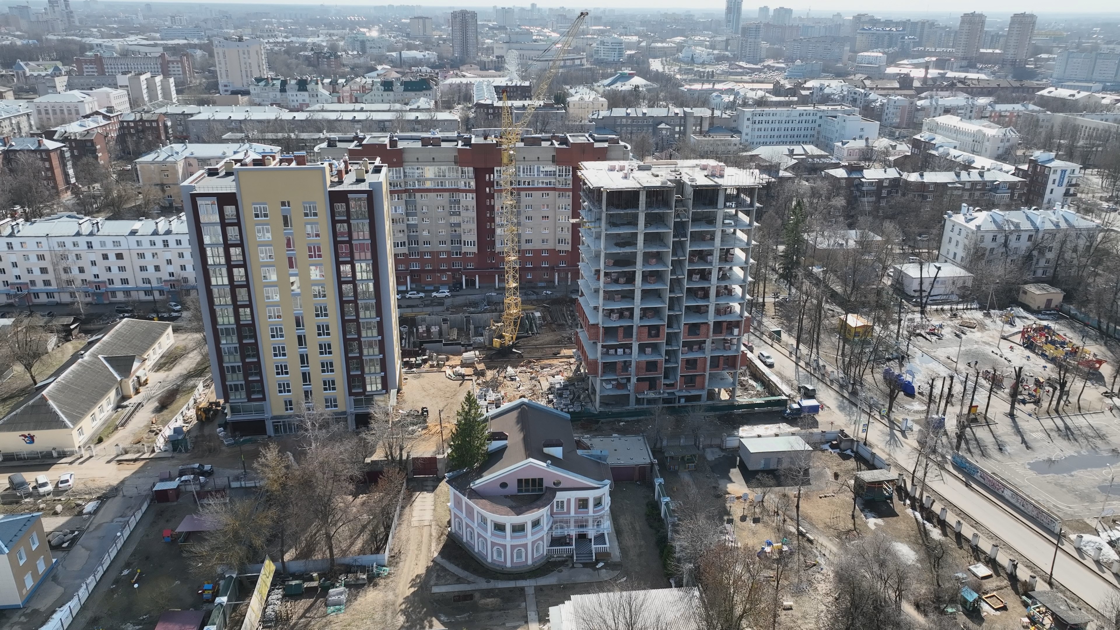 Жк академический волгоград. Жилой комплекс Академический Тверь. ЖК Академическая Жемчужина Москва. Академический жилой комплекс Ставрополь. Ул. Семенчикова, д. 14.